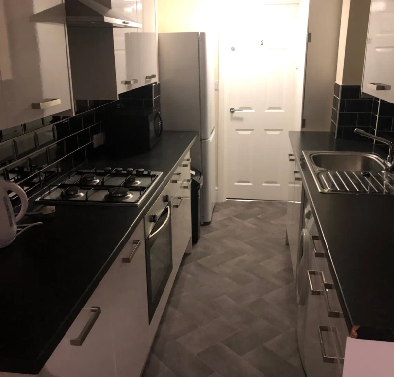 Moor Street - 4 Bed Student Property All Bills Included - Thumbnail 2